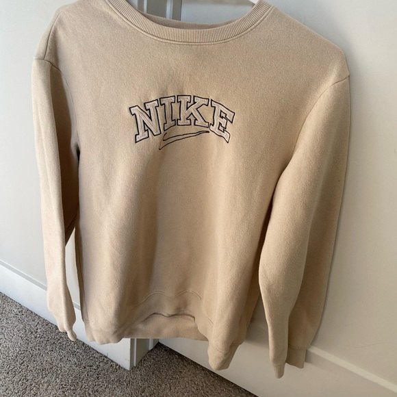 WOMENS NIKE SWEATER - Picture 4 of 4